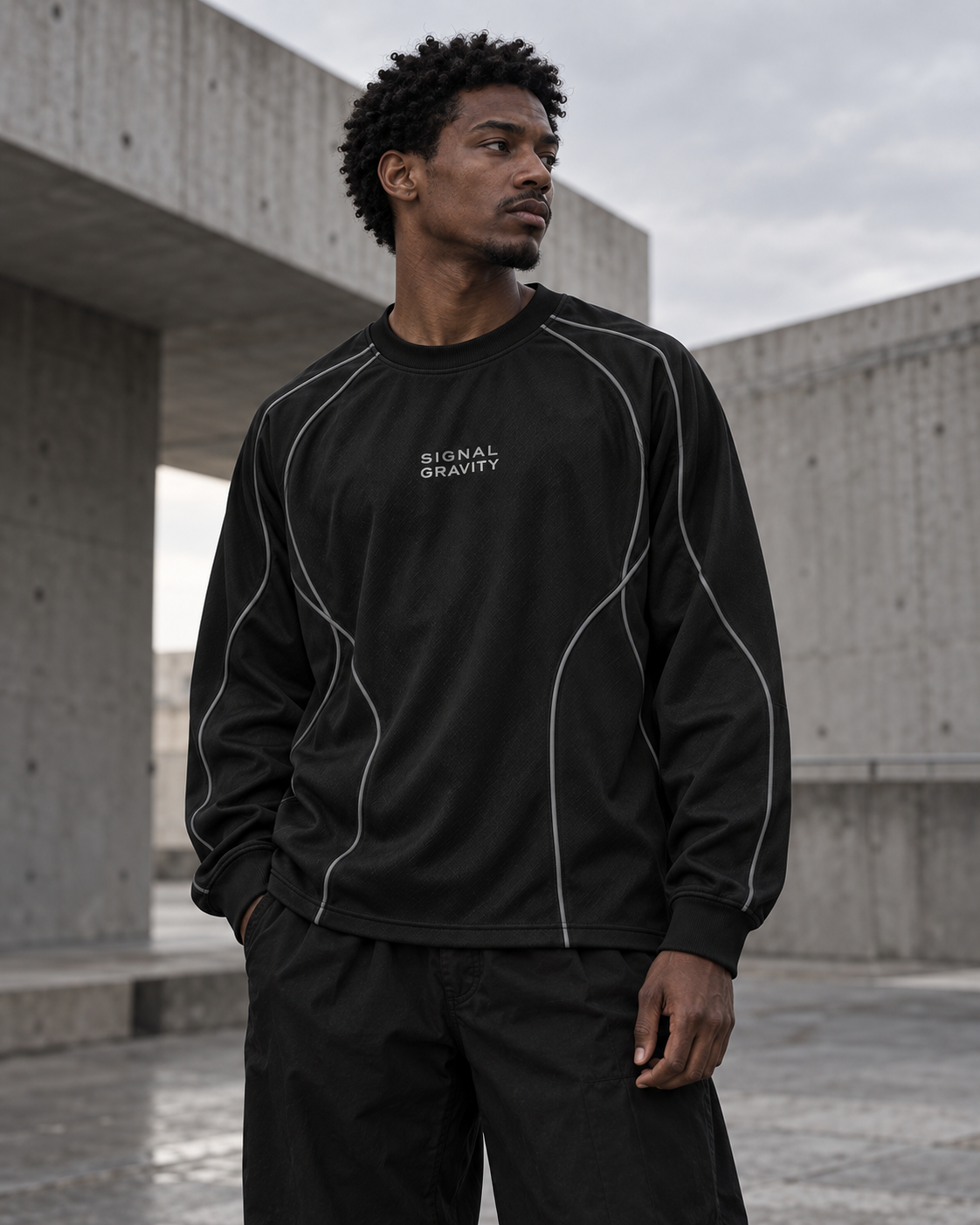 Field Jersey - Black/Obsidian - worn campaign concept